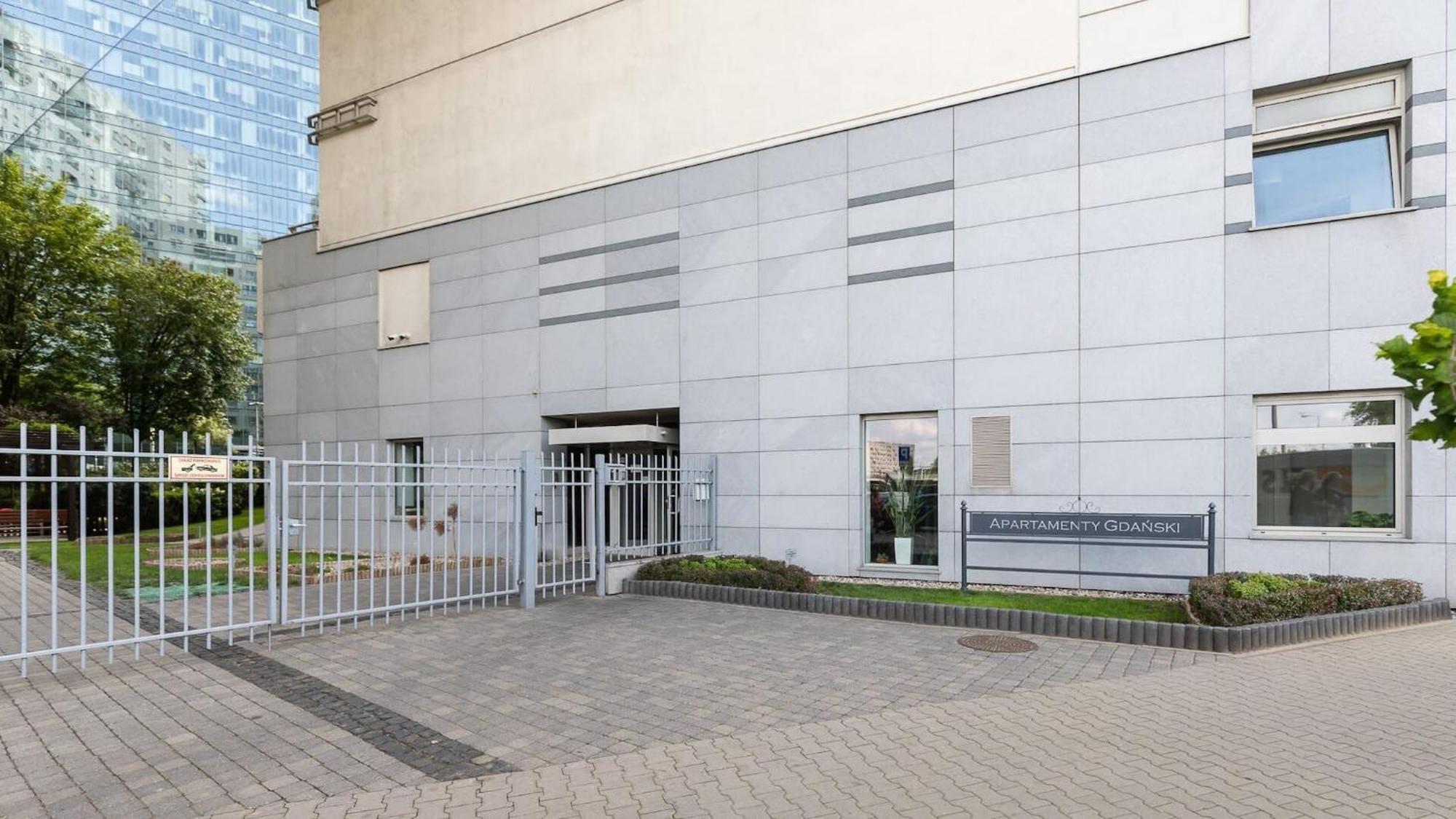 Rent Like Home - Slominskiego 5 Varşovia Exterior foto